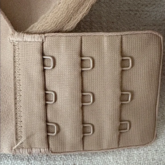 NWOT Soma Vanishing Back Nude Bra 36 DD - Picture 4 of 4